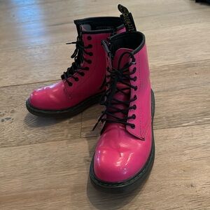 Kids Dr. Martens! Airwears! Size 3!